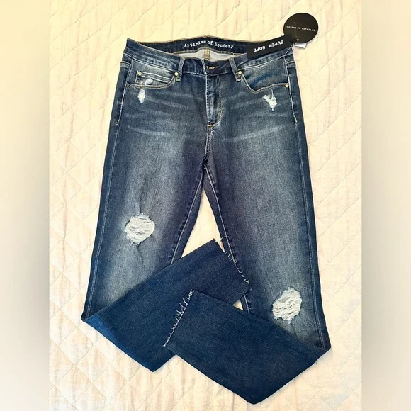 🆕 Articles of Society distressed jeans, NWT in Prairie wash, size 29. Brand NWT - Picture 1 of 8